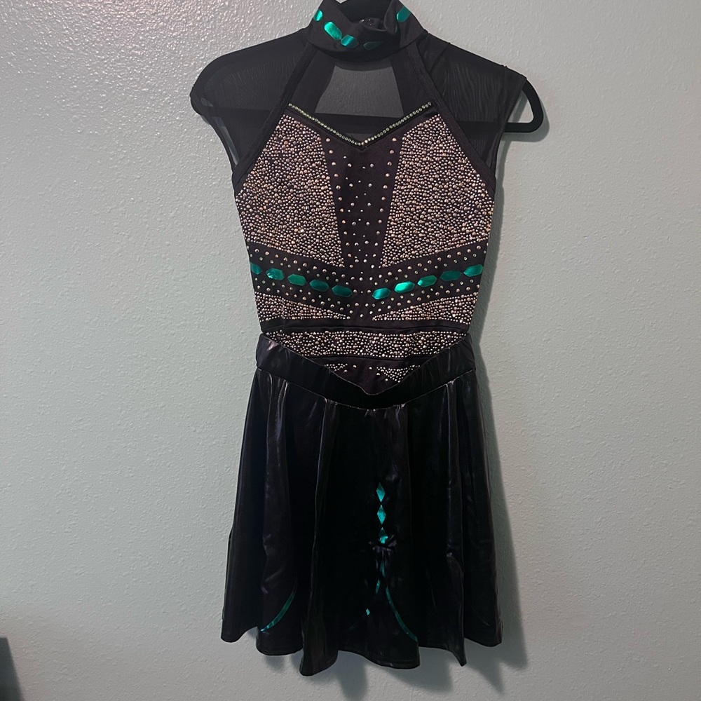 Black and Green dance costume inspired by “Six”